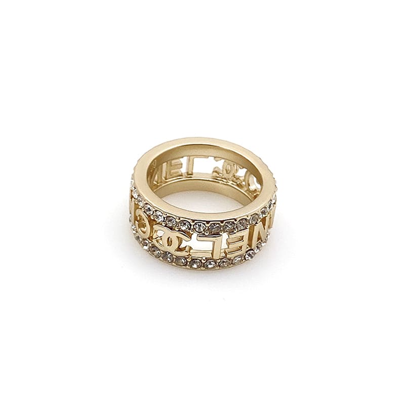 18K  Chanel Diamond Ring