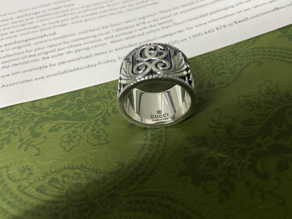 Double Gucci Marmont Ring