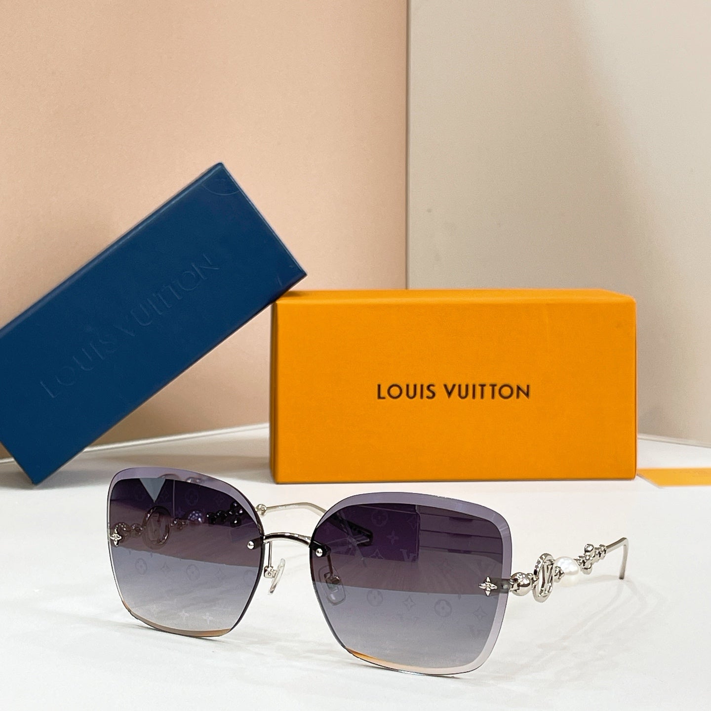 Louis Vuitton Z3167U Sunglasses