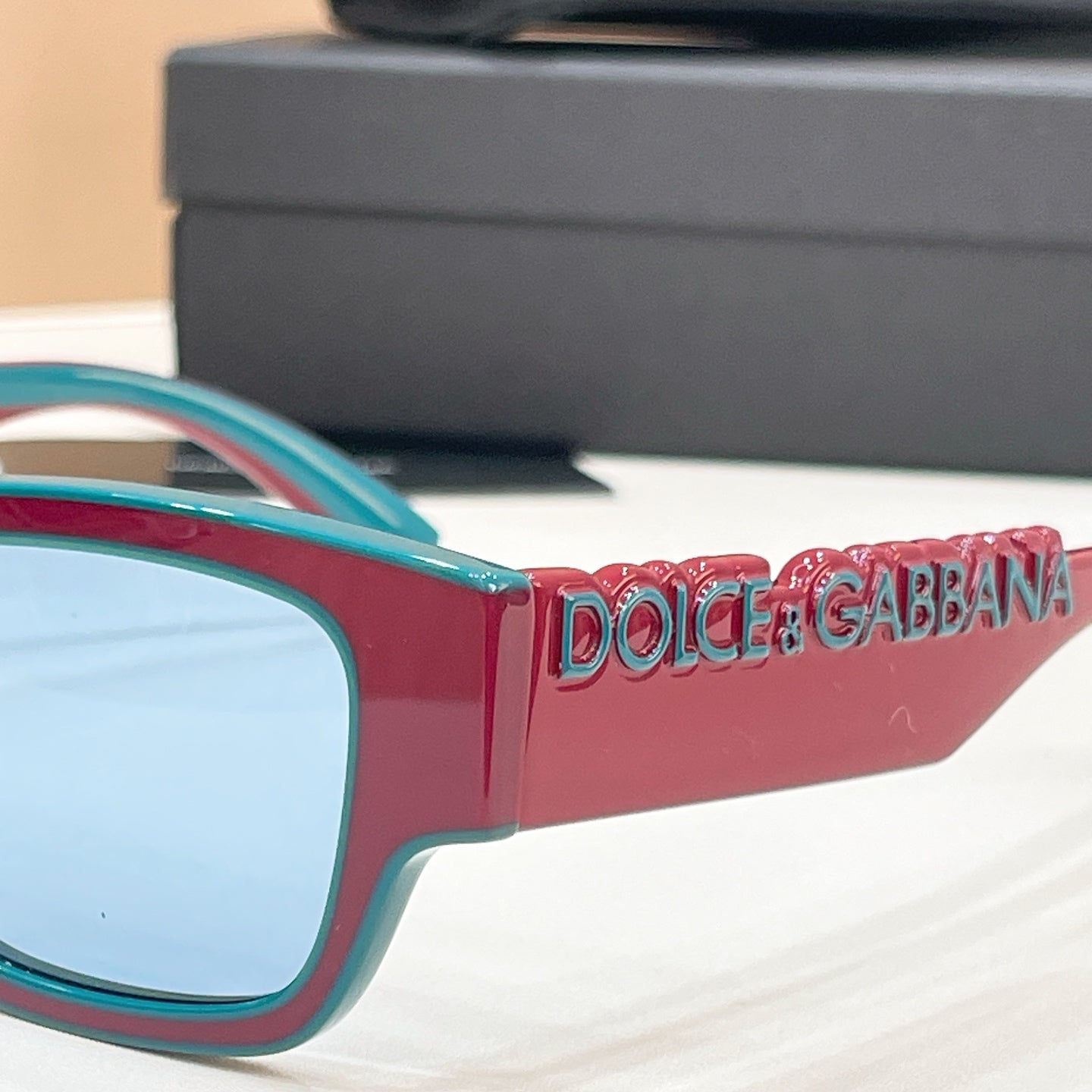 Gentle Monster DX 6011 Sunglasses